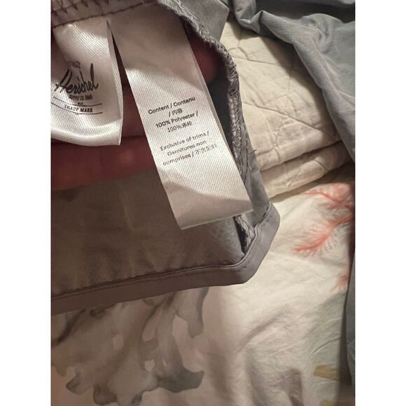 Herschel Grey Voyage Wind Breaker Sz. M - Picture 9 of 13